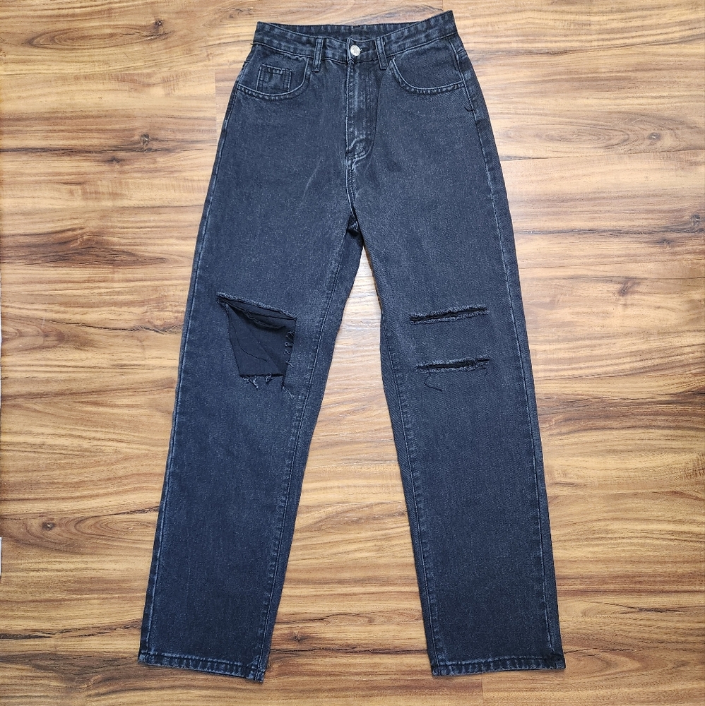 NWOT Shein High Waisted Ripped Baggy Jeans Size Xsmall/ 2